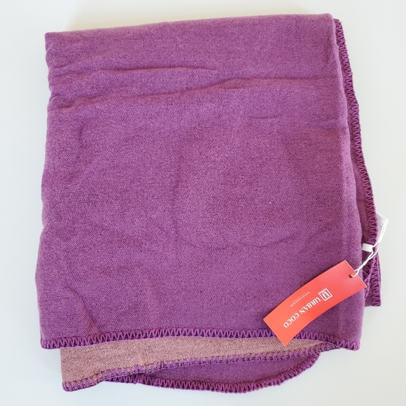 Urban coco fall winter scarf NWT - Picture 1 of 7